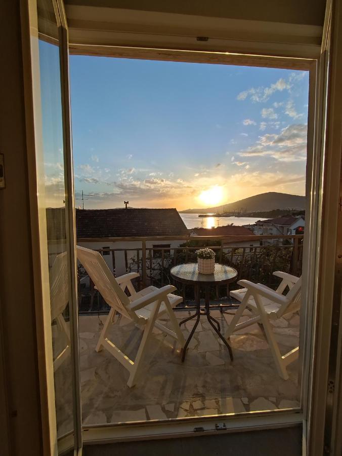 Apartman Providenca - Trogir - Close To Beach Exterior foto